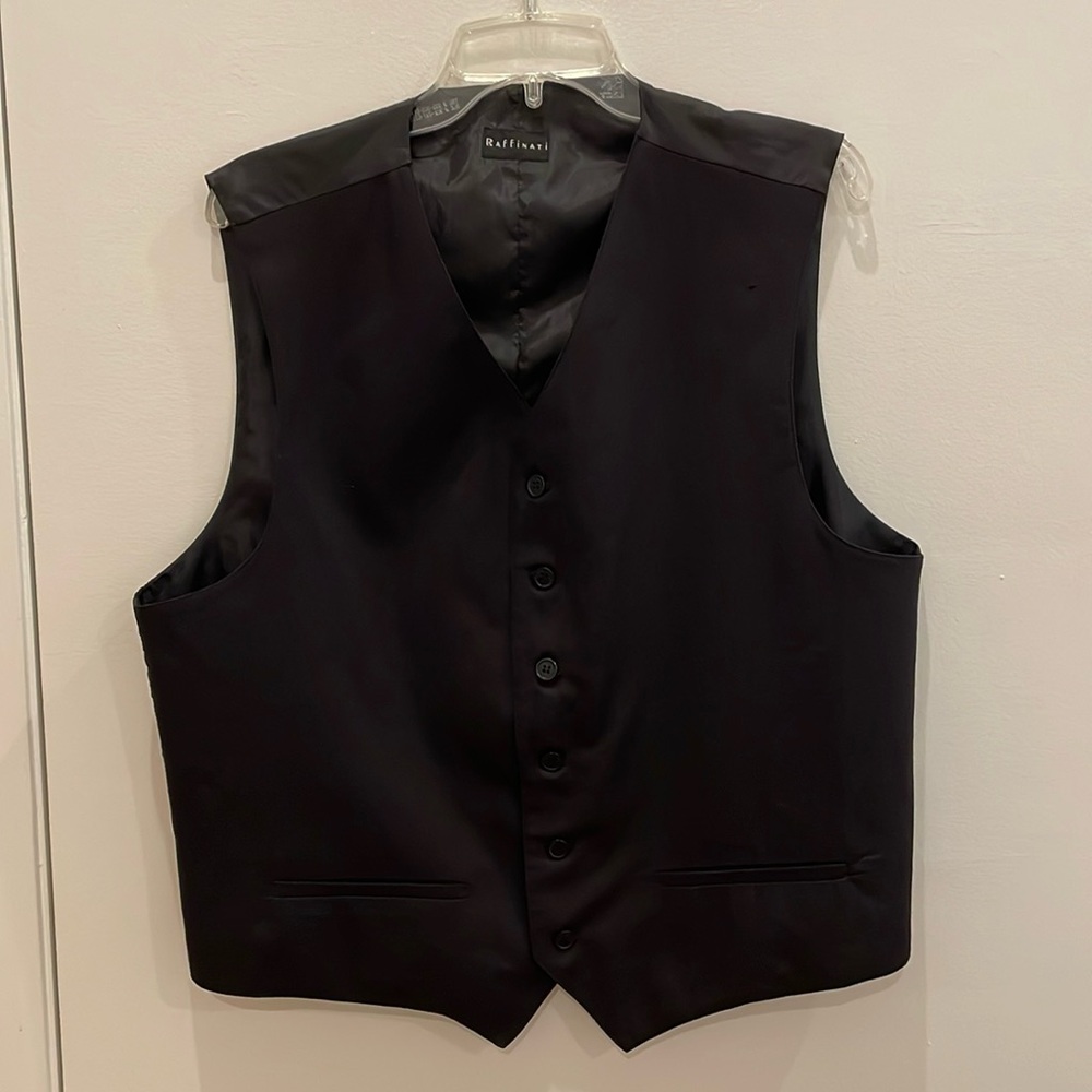 Raffinati men’s vest size 42S